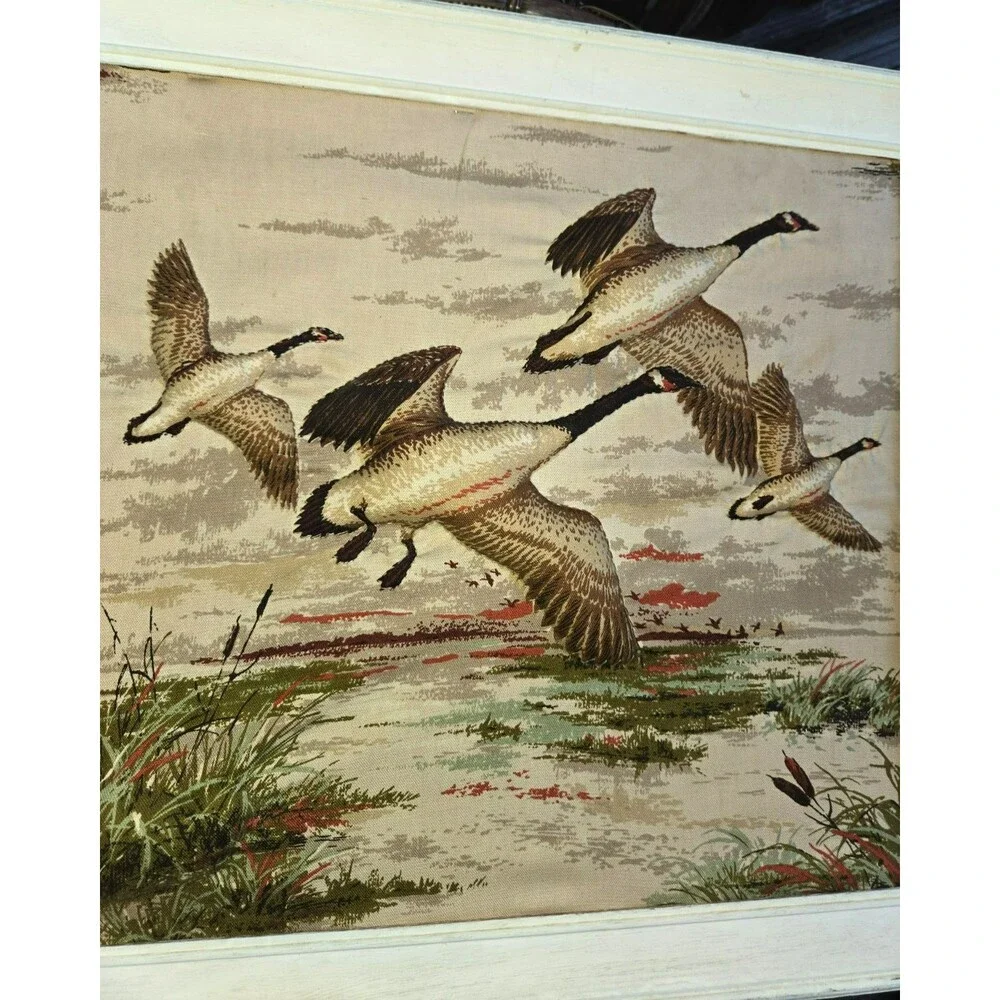 Vintage Framed Canada Geese In Flight Jacquard Tapestry Wall Art Wildlife 22x19